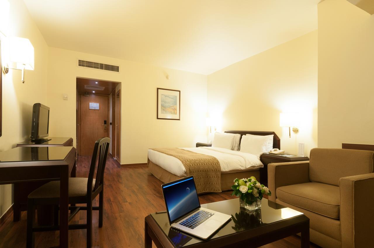 ביירות Le Commodore Hotel מראה חיצוני תמונה