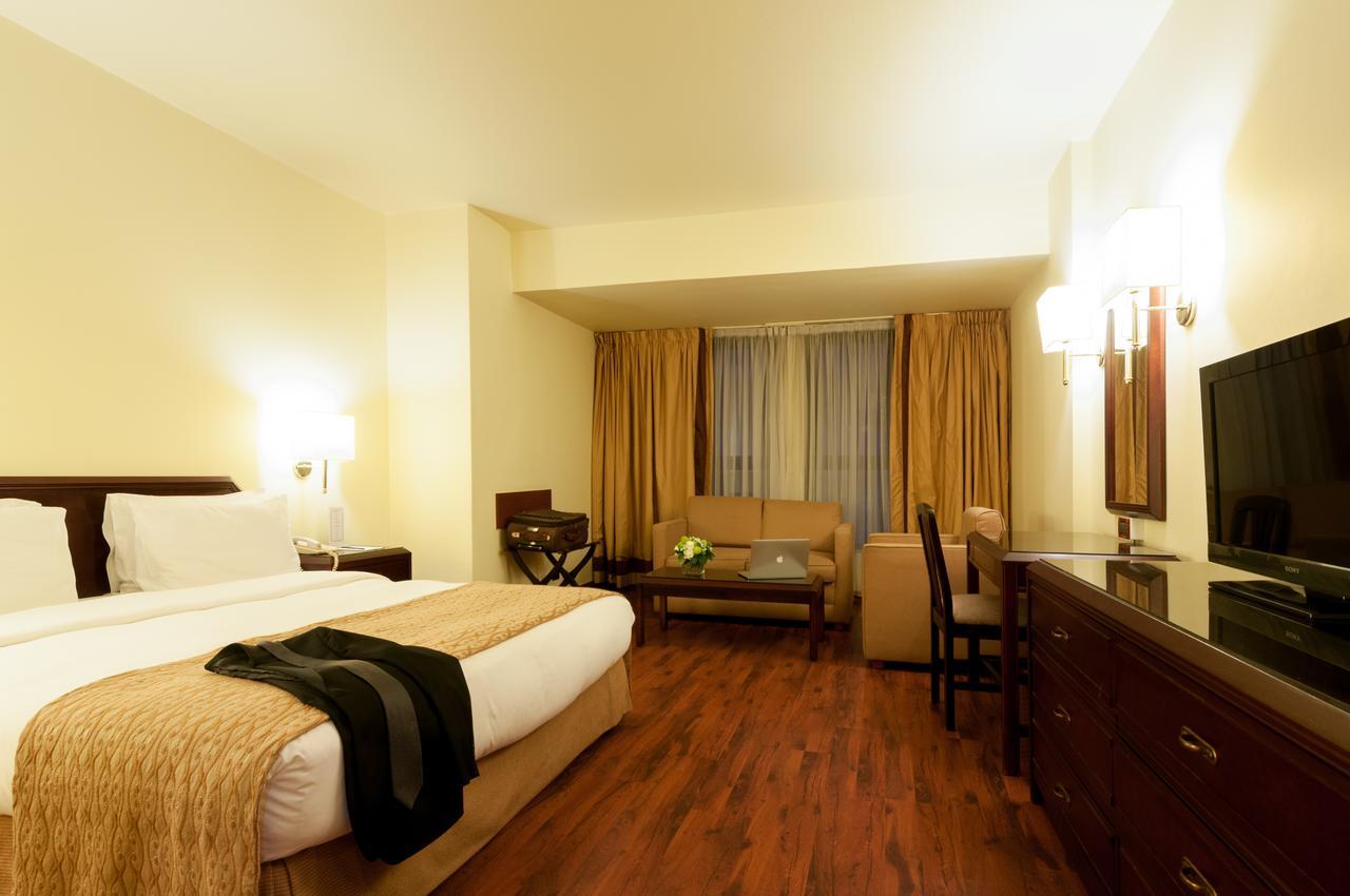 ביירות Le Commodore Hotel מראה חיצוני תמונה