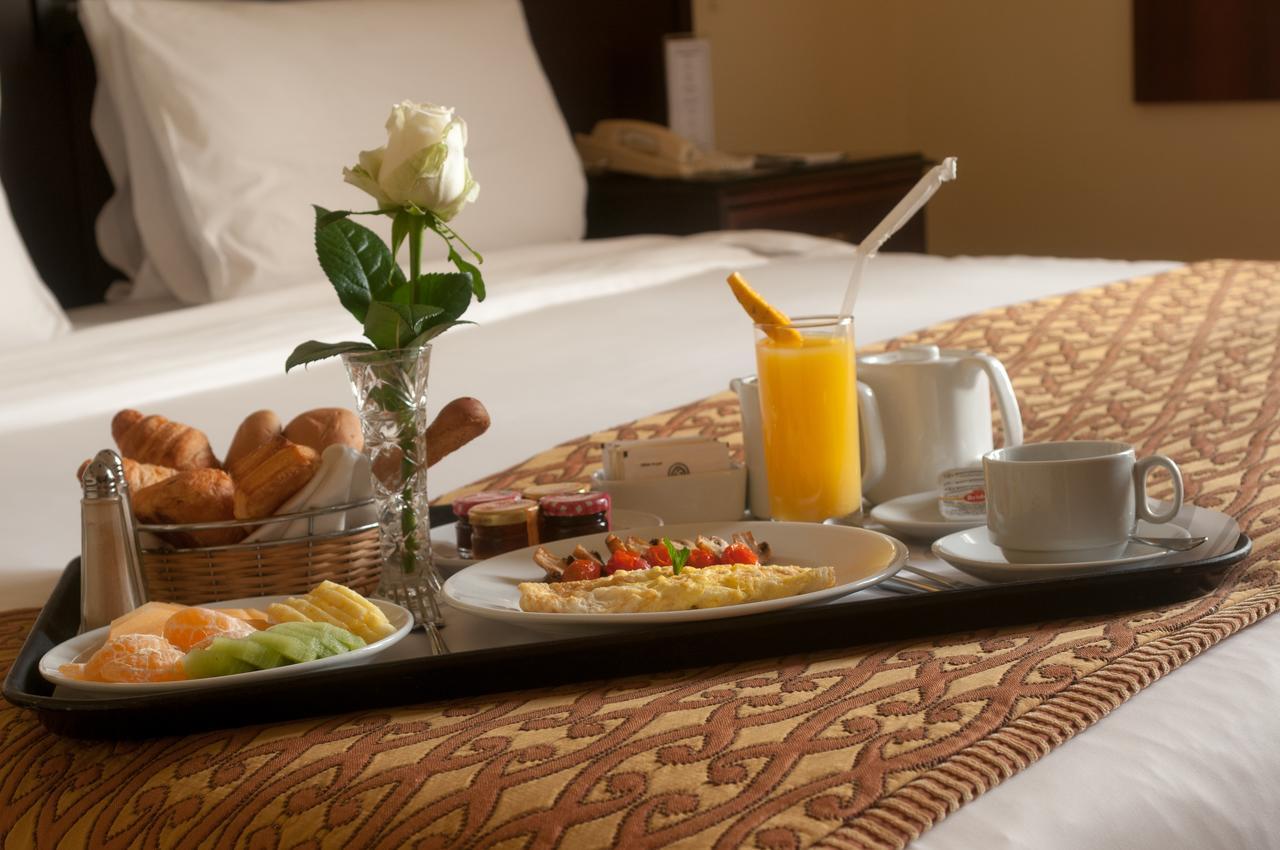 ביירות Le Commodore Hotel מראה חיצוני תמונה