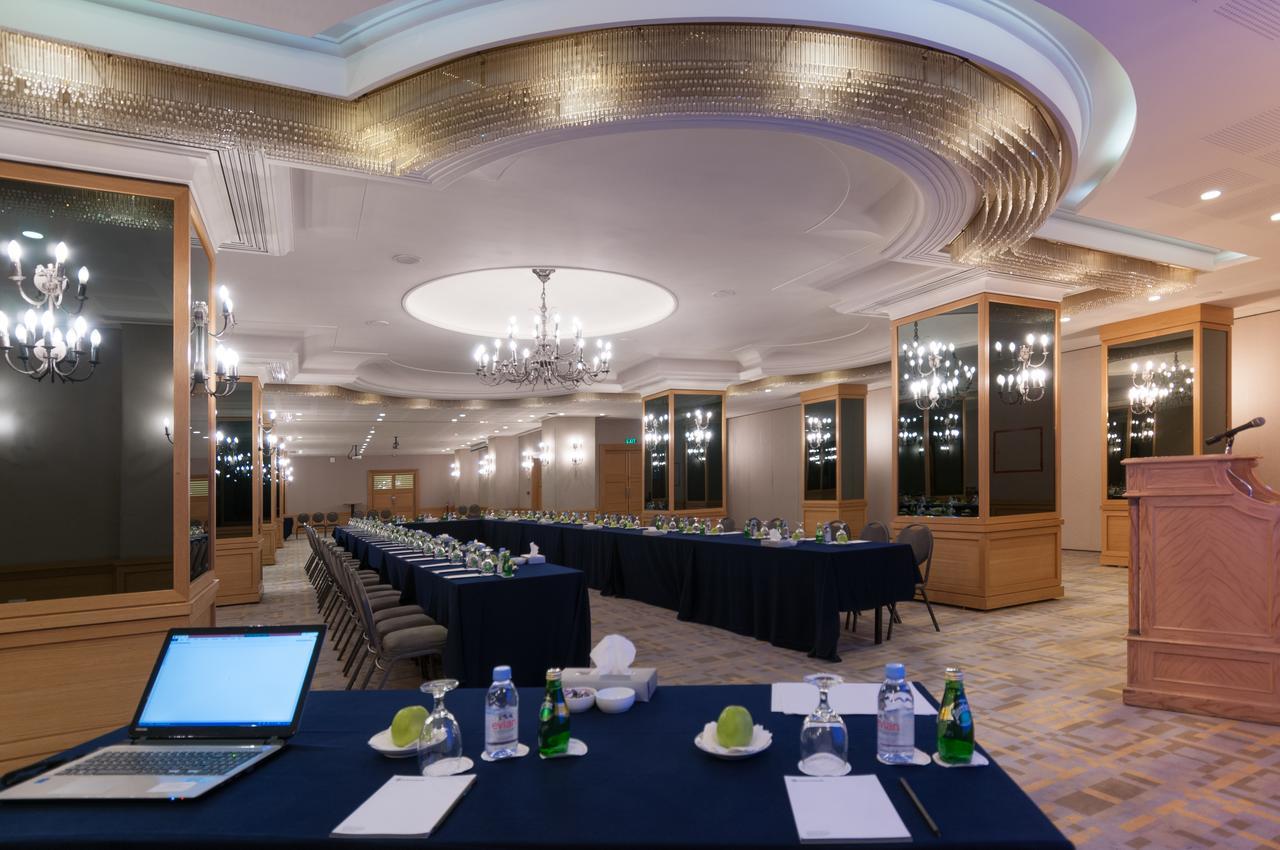 ביירות Le Commodore Hotel מראה חיצוני תמונה